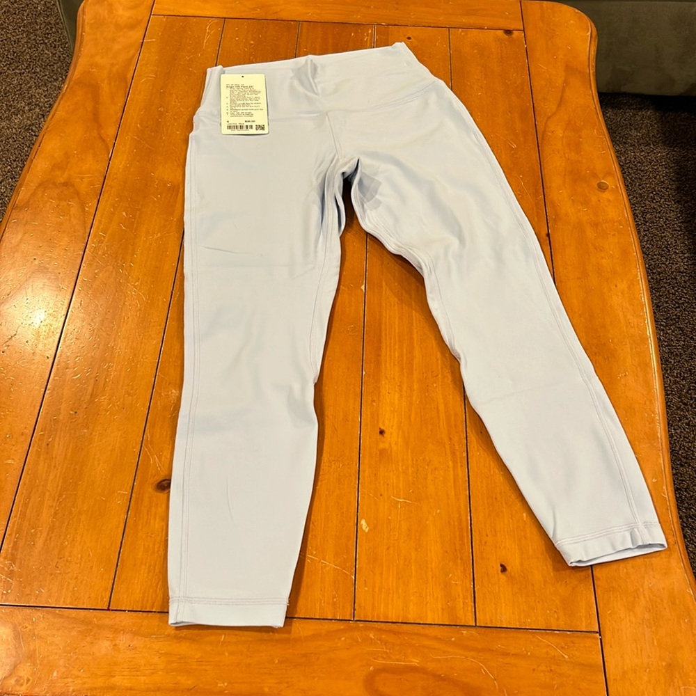 Lululemon Align HR Pant 25” size 8